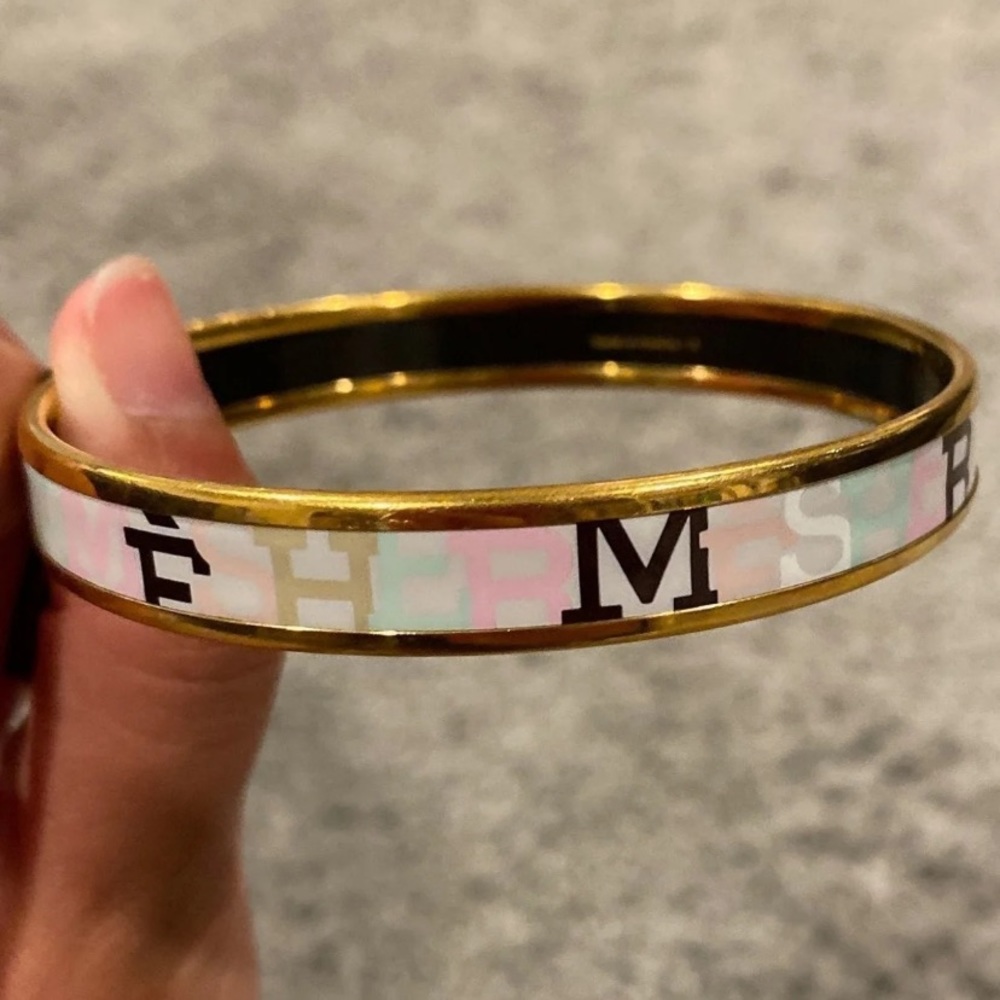 AUTHENTIC HERMES Capitales Bangle
